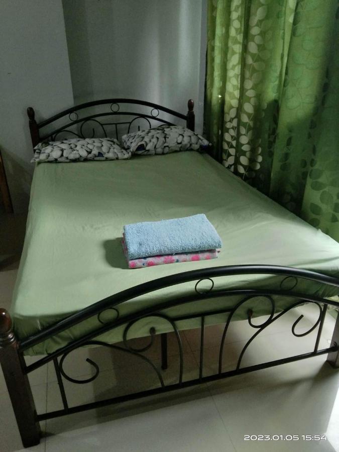 Kassel Residences Staycation Near Naia - Moonwalk Paranaque Paranaque City Экстерьер фото